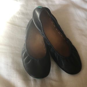 Black Tieks